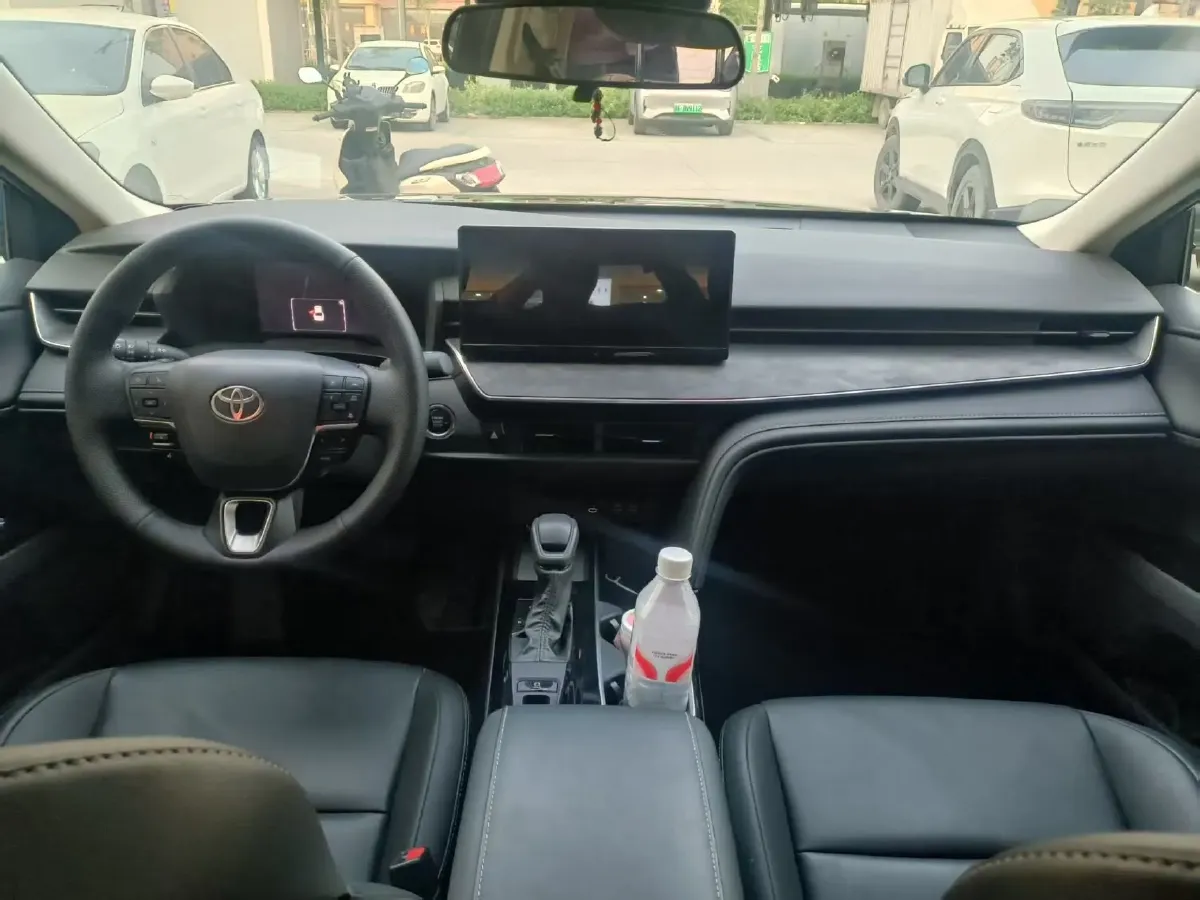 2024 Toyota Camry 2.0L 173HP L4 CVT,autocango,china used car exporter,china ev exporter,chinese used car exporter,chinese used ev exporter