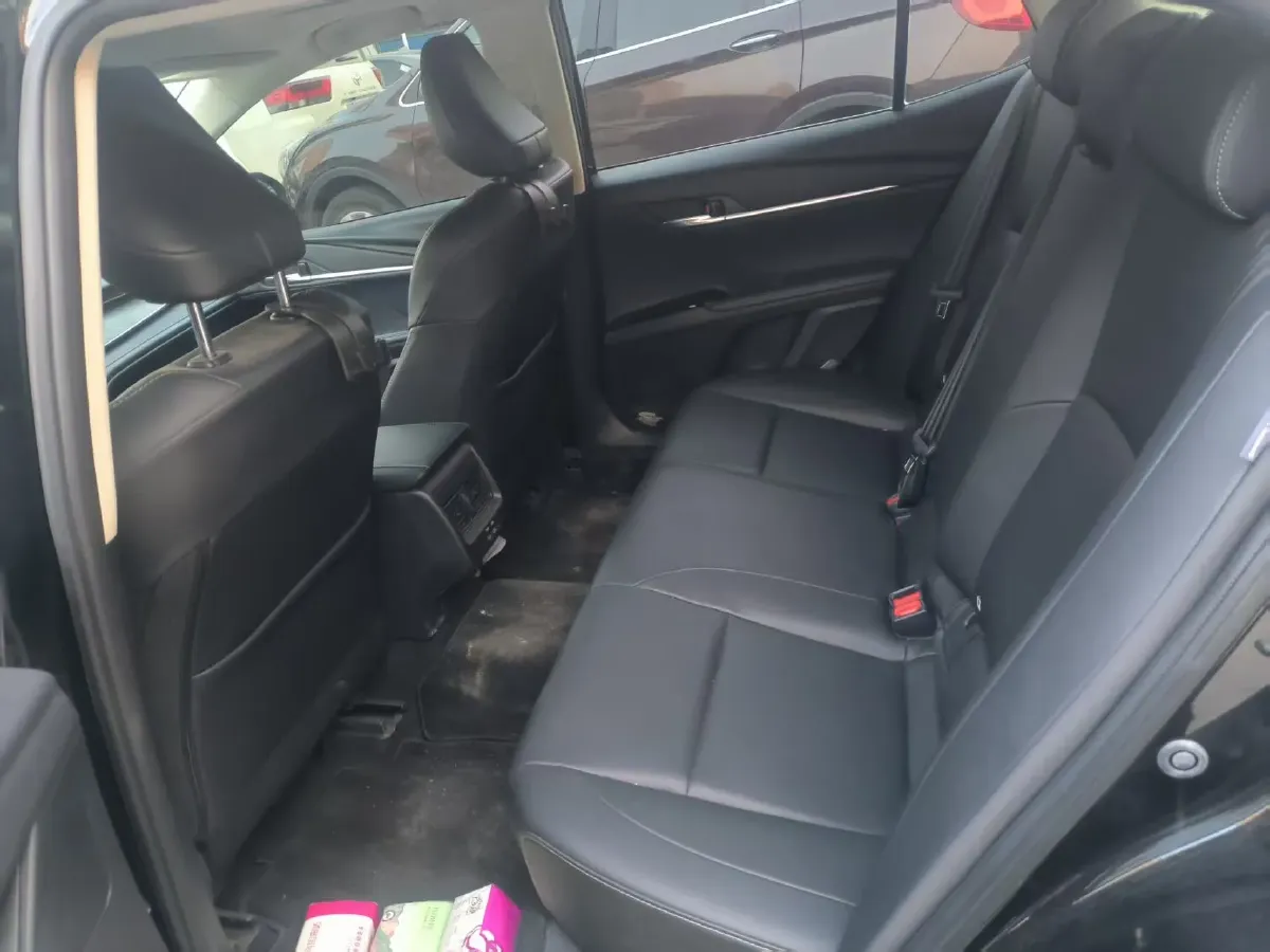 2024 Toyota Camry 2.0L 173HP L4 CVT,autocango,china used car exporter,china ev exporter,chinese used car exporter,chinese used ev exporter