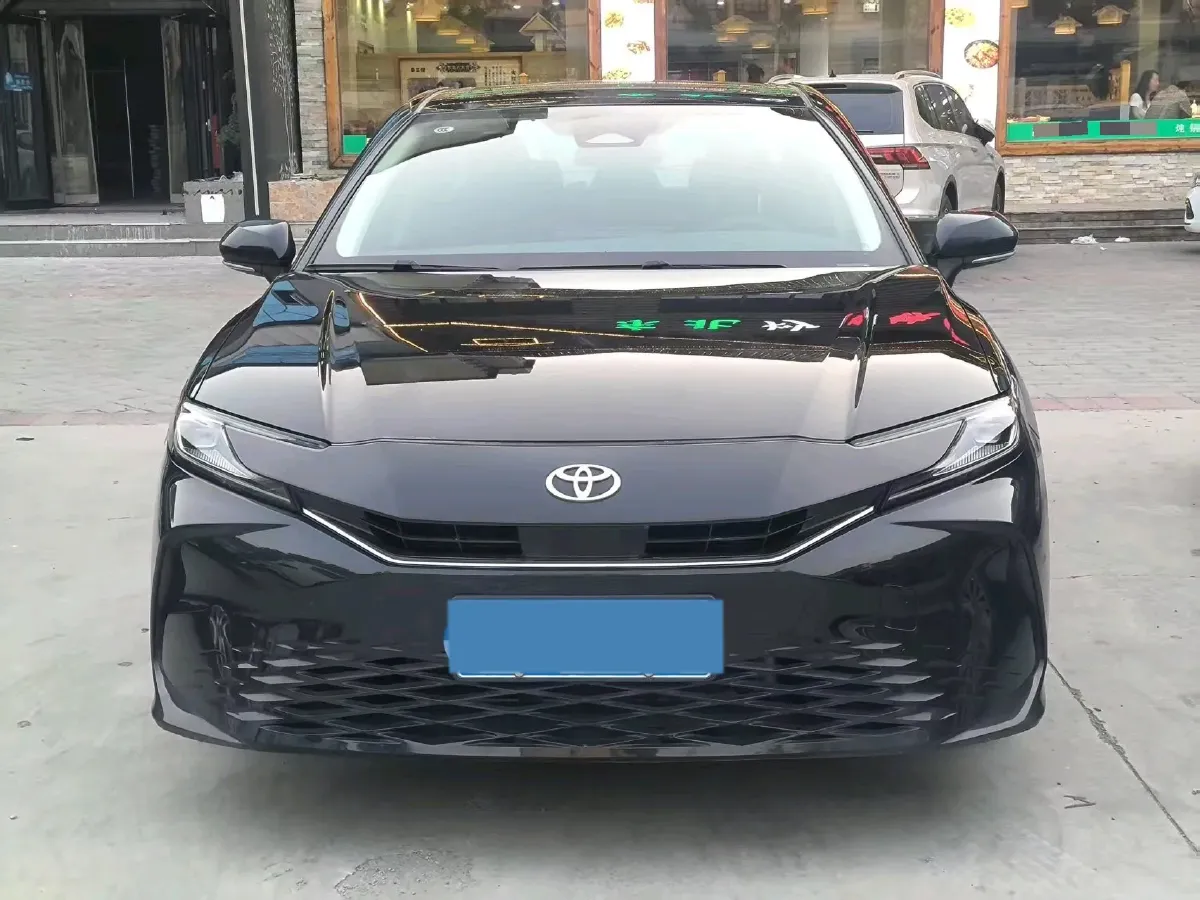 2024 Toyota Camry 2.0L 173HP L4 CVT,autocango,china used car exporter,china ev exporter,chinese used car exporter,chinese used ev exporter