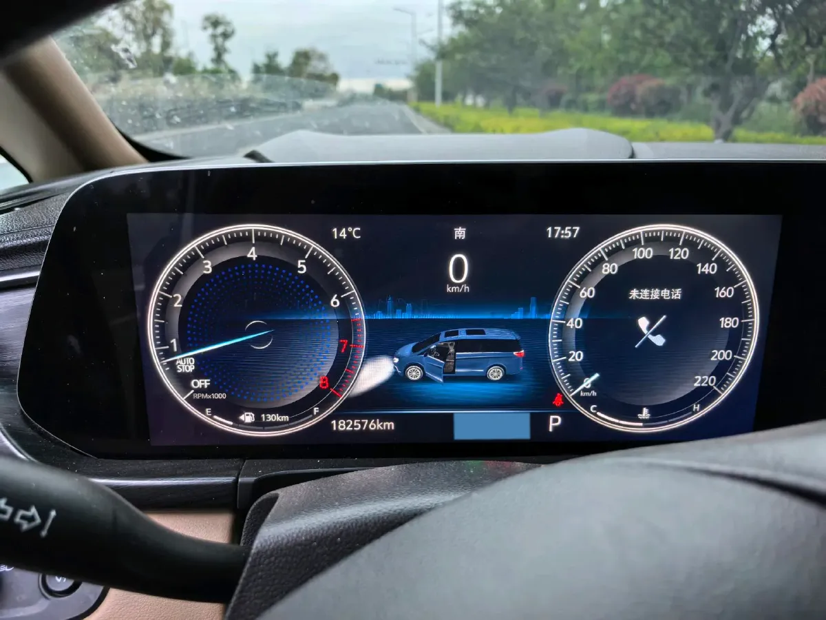 2020 Buick GL8 2.0T 237HP L4 9AT,autocango,china used car exporter,china ev exporter,chinese used car exporter,chinese used ev exporter