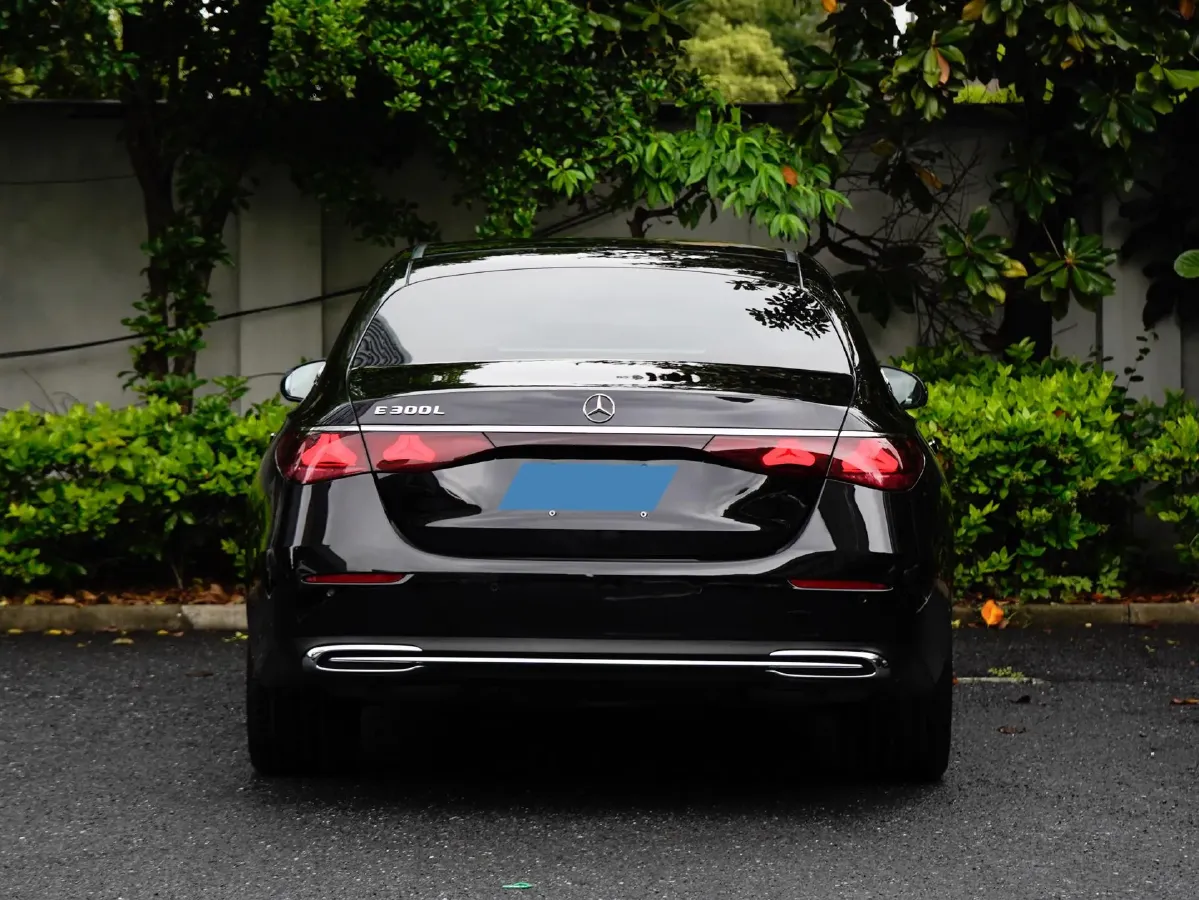 2024 Mercedes-Benz E Class 2.0T 258HP L4 9AT,autocango,china used car exporter,china ev exporter,chinese used car exporter,chinese used ev exporter