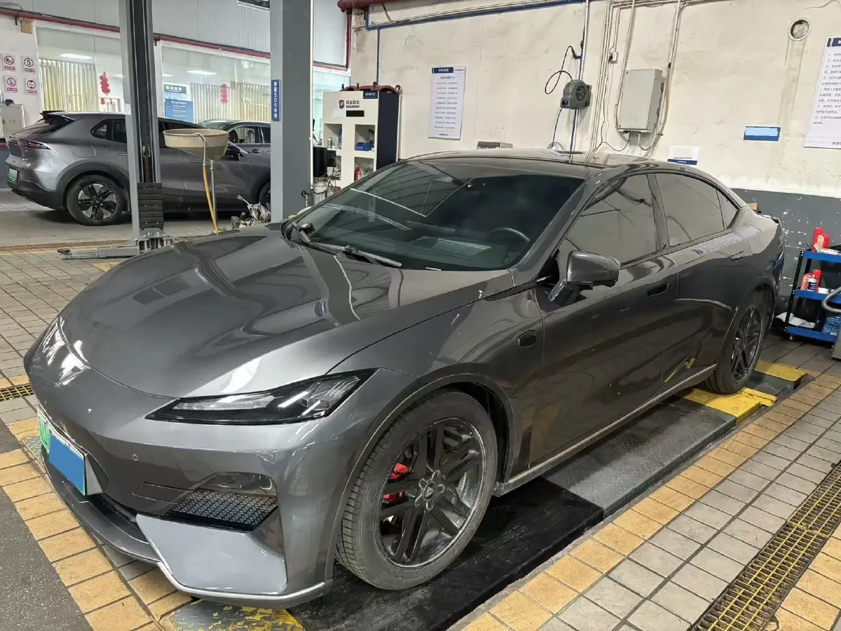 2022 DongFeng Forthing LingZhi EV BEV 68.4KWH,autocango,china used car exporter,china ev exporter,chinese used car exporter,chinese used ev exporter