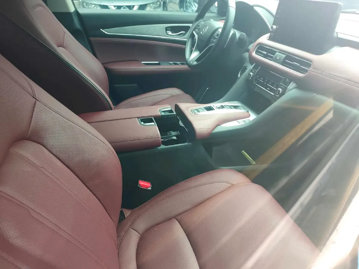 2023 Honda Avancier 2.0T 261HP L4 9AT,autocango,china used car exporter,china ev exporter,chinese used car exporter,chinese used ev exporter