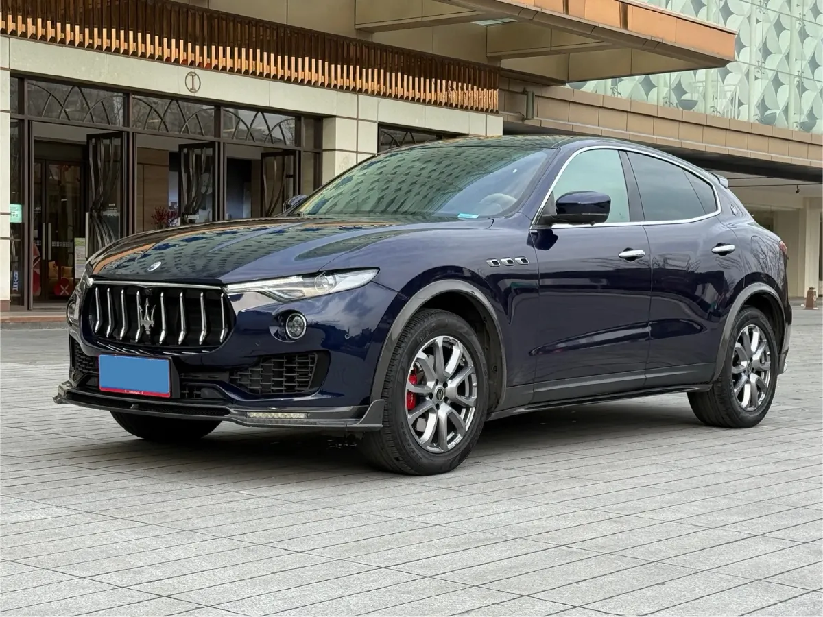 2021 Maserati Levante 3.0T 350HP V6 8AT,autocango,china used car exporter,china ev exporter,chinese used car exporter,chinese used ev exporter