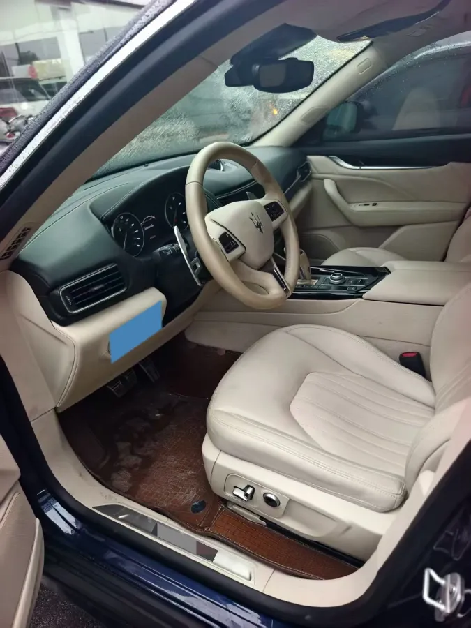 2021 Maserati Levante 3.0T 350HP V6 8AT,autocango,china used car exporter,china ev exporter,chinese used car exporter,chinese used ev exporter