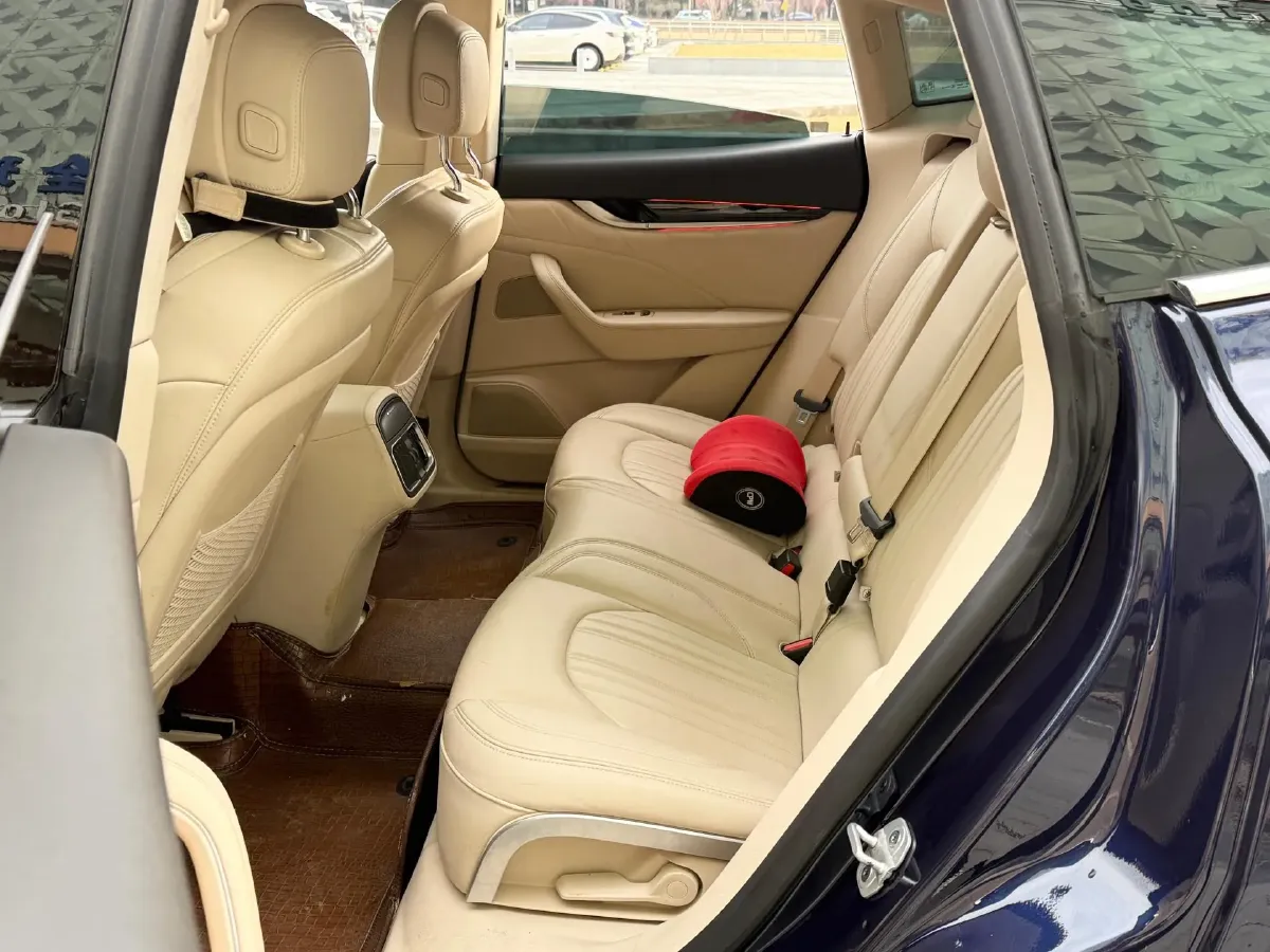 2021 Maserati Levante 3.0T 350HP V6 8AT,autocango,china used car exporter,china ev exporter,chinese used car exporter,chinese used ev exporter