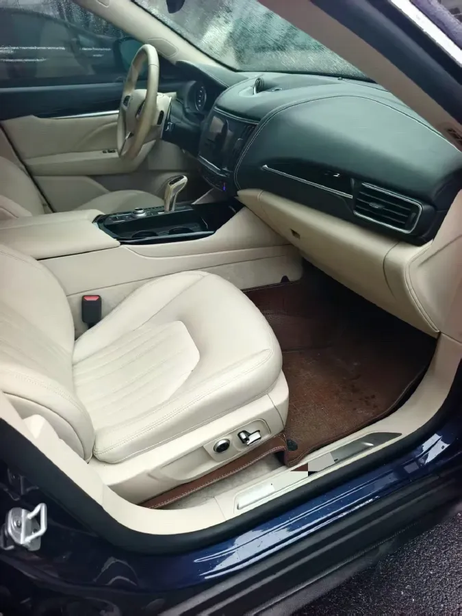2021 Maserati Levante 3.0T 350HP V6 8AT,autocango,china used car exporter,china ev exporter,chinese used car exporter,chinese used ev exporter