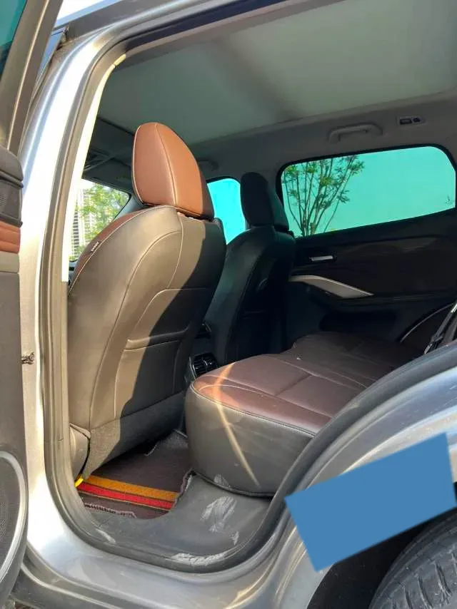 2020 WEY VV6 2.0T 227HP L4 7DCT,autocango,china used car exporter,china ev exporter,chinese used car exporter,chinese used ev exporter