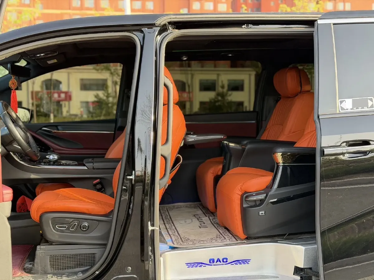 2023 GAC Trumpchi M8 2.0T 190HP L4 E-CVT Hybrid,autocango,china used car exporter,china ev exporter,chinese used car exporter,chinese used ev exporter