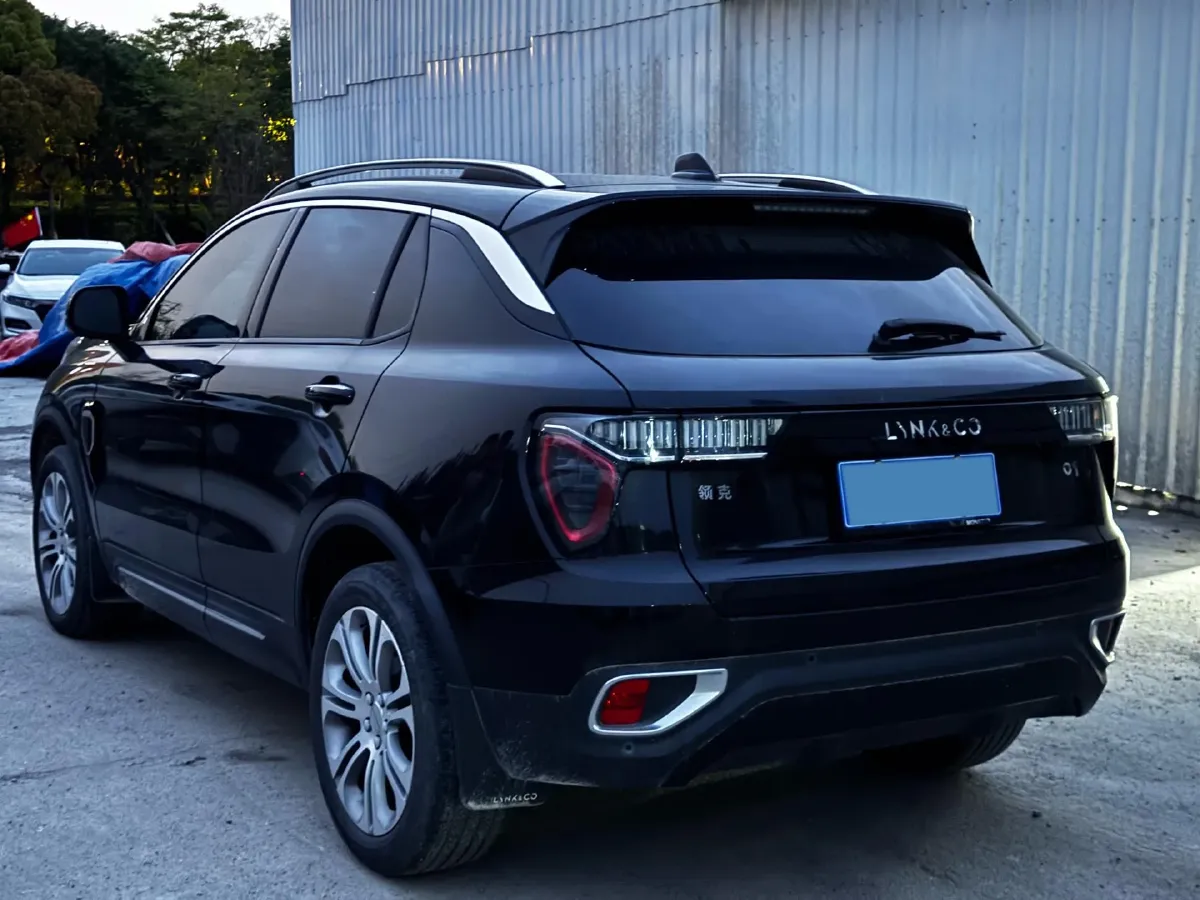 2019 Beijing BJ40 2.0T 218HP L4 6AT,autocango,china used car exporter,china ev exporter,chinese used car exporter,chinese used ev exporter