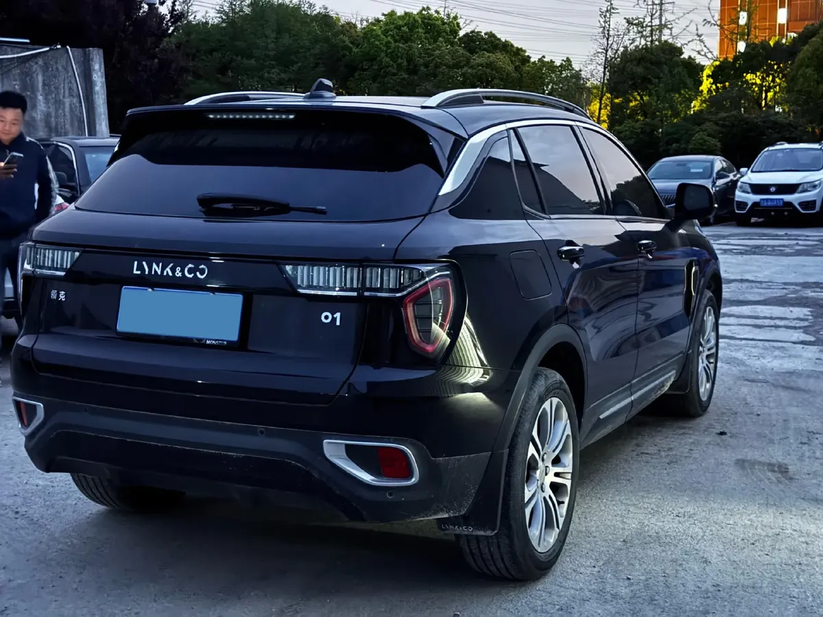2019 Beijing BJ40 2.0T 218HP L4 6AT,autocango,china used car exporter,china ev exporter,chinese used car exporter,chinese used ev exporter