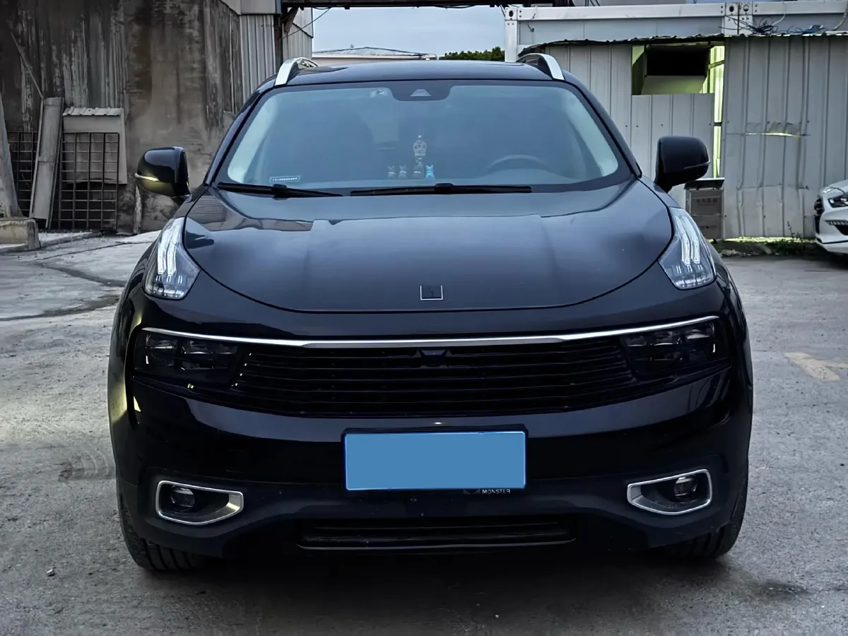 2019 Beijing BJ40 2.0T 218HP L4 6AT,autocango,china used car exporter,china ev exporter,chinese used car exporter,chinese used ev exporter