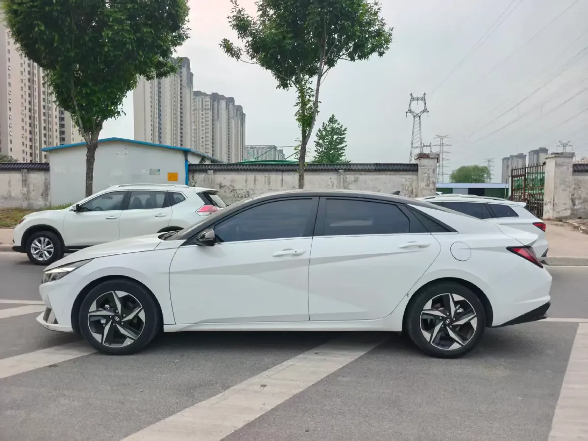 2022 Hyundai Elantra 1.5L 115HP L4 CVT,autocango,china used car exporter,china ev exporter,chinese used car exporter,chinese used ev exporter