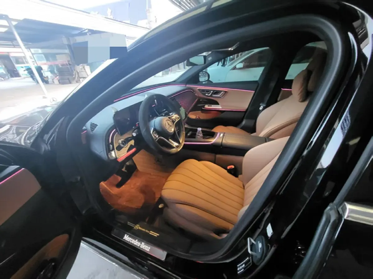 2024 Mercedes-Benz E Class 2.0T 258HP L4 9AT,autocango,china used car exporter,china ev exporter,chinese used car exporter,chinese used ev exporter