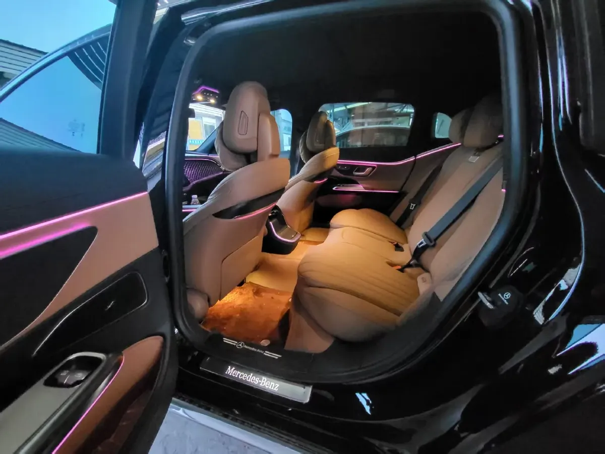 2024 Mercedes-Benz E Class 2.0T 258HP L4 9AT,autocango,china used car exporter,china ev exporter,chinese used car exporter,chinese used ev exporter