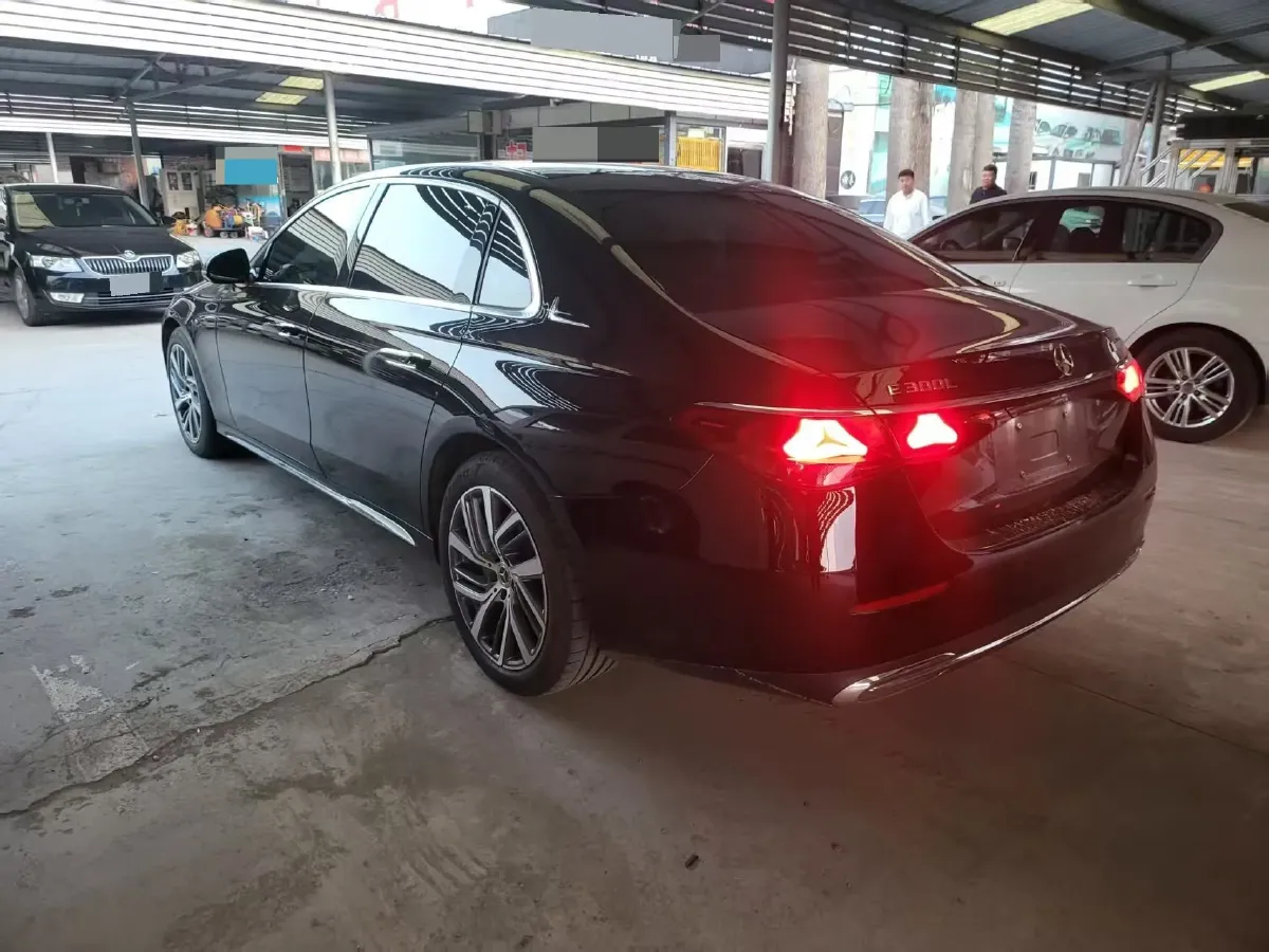2024 Mercedes-Benz E Class 2.0T 258HP L4 9AT,autocango,china used car exporter,china ev exporter,chinese used car exporter,chinese used ev exporter