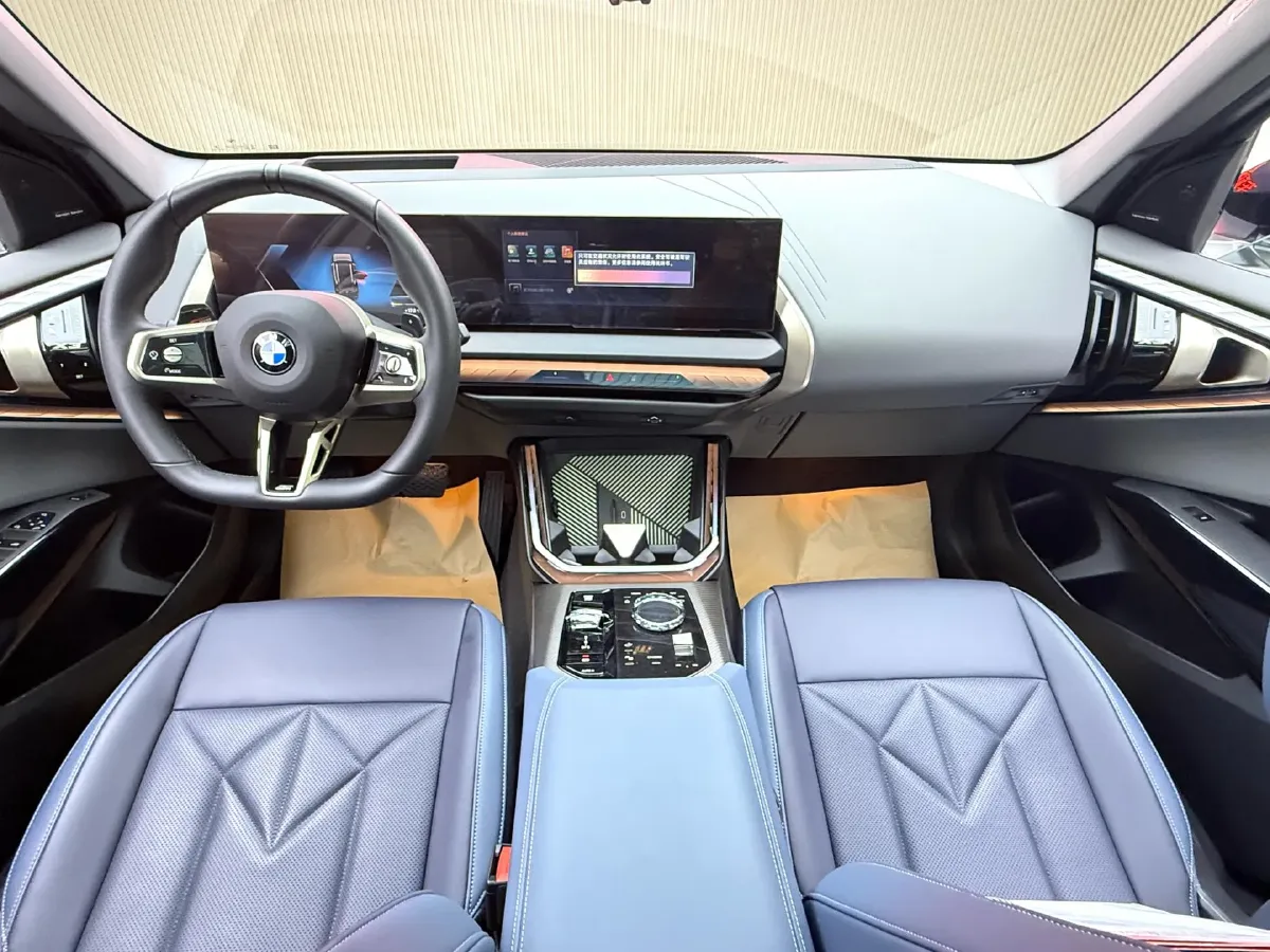 2025 BMW X3 2.0T 258HP L4 8AT,autocango,china used car exporter,china ev exporter,chinese used car exporter,chinese used ev exporter