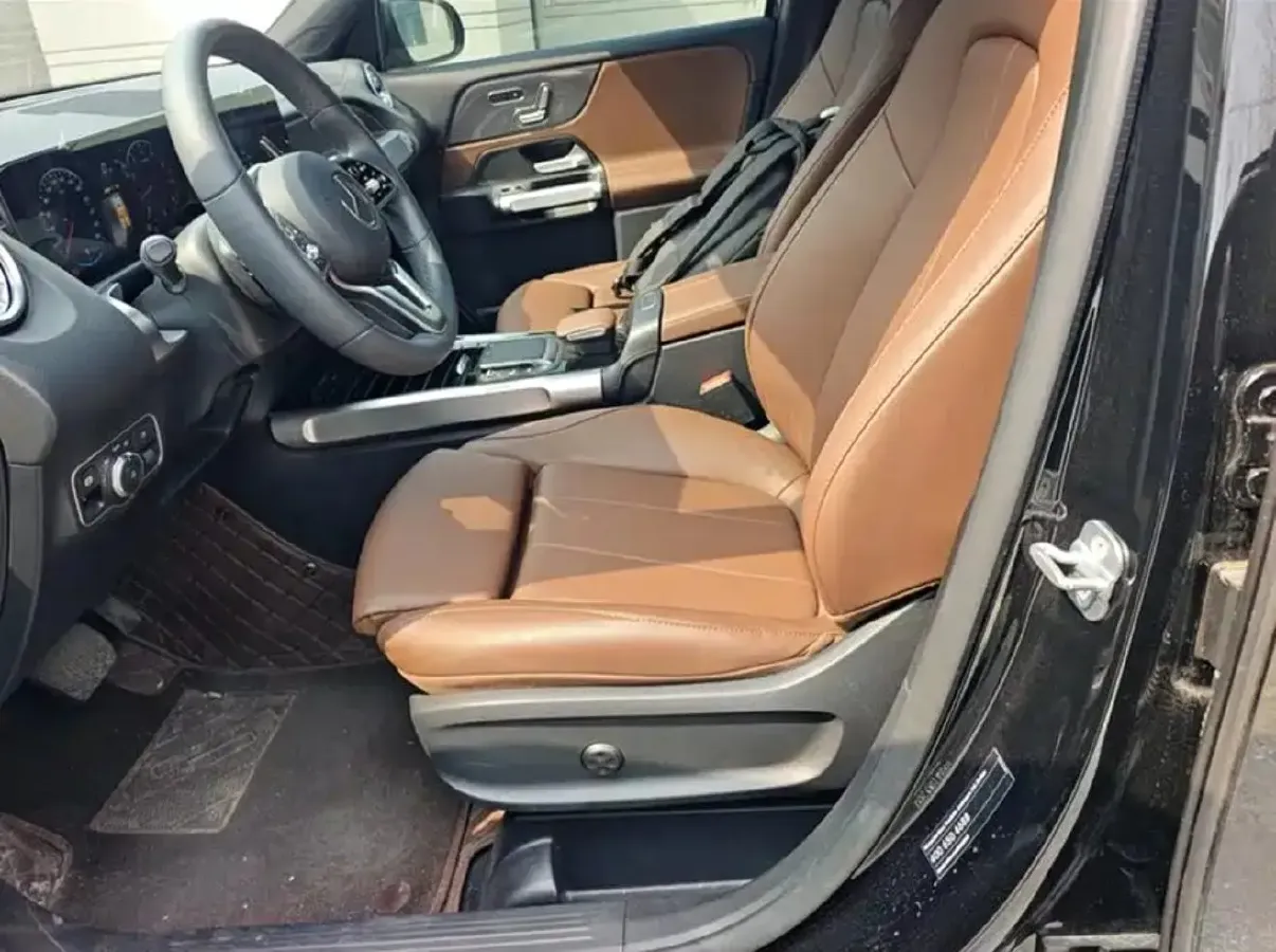 2023 Mercedes-Benz GLB Class 2.0T 190HP L4 8DCT,autocango,china used car exporter,china ev exporter,chinese used car exporter,chinese used ev exporter