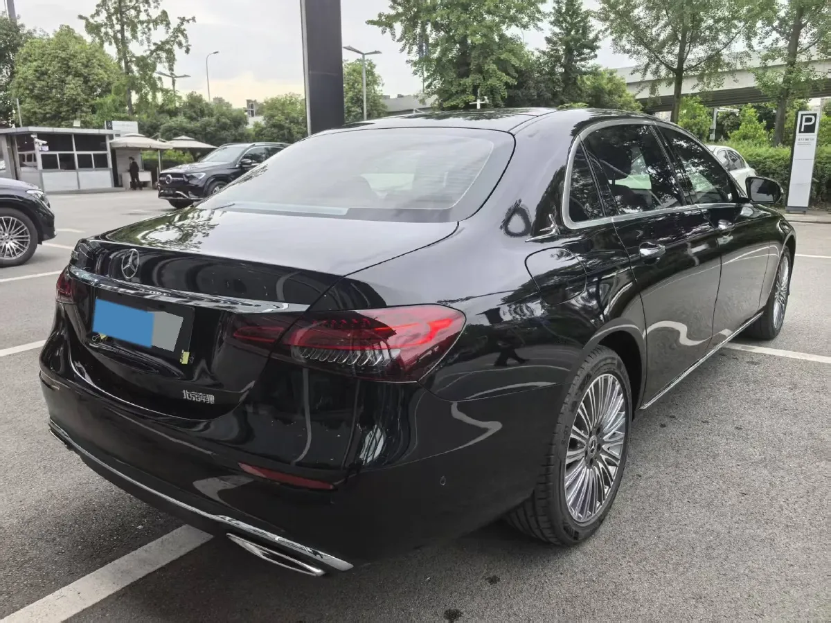 2023 Mercedes-Benz E Class 2.0T 258HP L4 9AT,autocango,china used car exporter,china ev exporter,chinese used car exporter,chinese used ev exporter