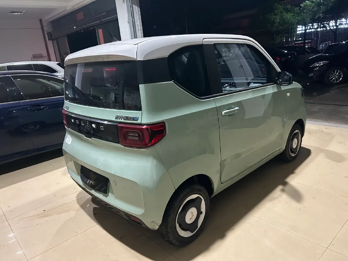 2021 WuLing HongGuang MINI EV BEV 13.8KWH,autocango,china used car exporter,china ev exporter,chinese used car exporter,chinese used ev exporter