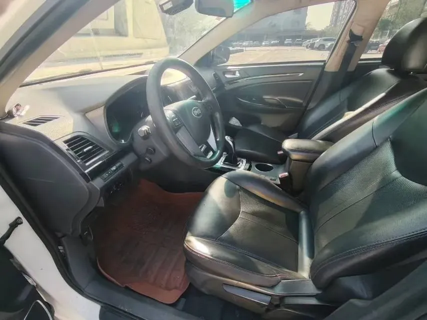 2018 BYD e5 BEV 60.48KWH,autocango,china used car exporter,china ev exporter,chinese used car exporter,chinese used ev exporter