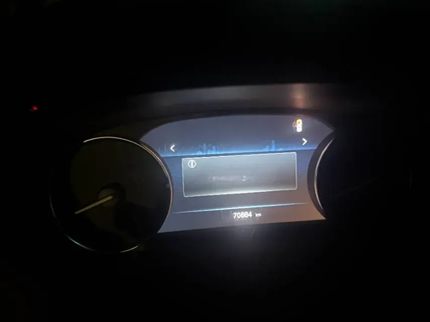 2021 Buick GL8 2.0T 237HP L4 9AT,autocango,china used car exporter,china ev exporter,chinese used car exporter,chinese used ev exporter