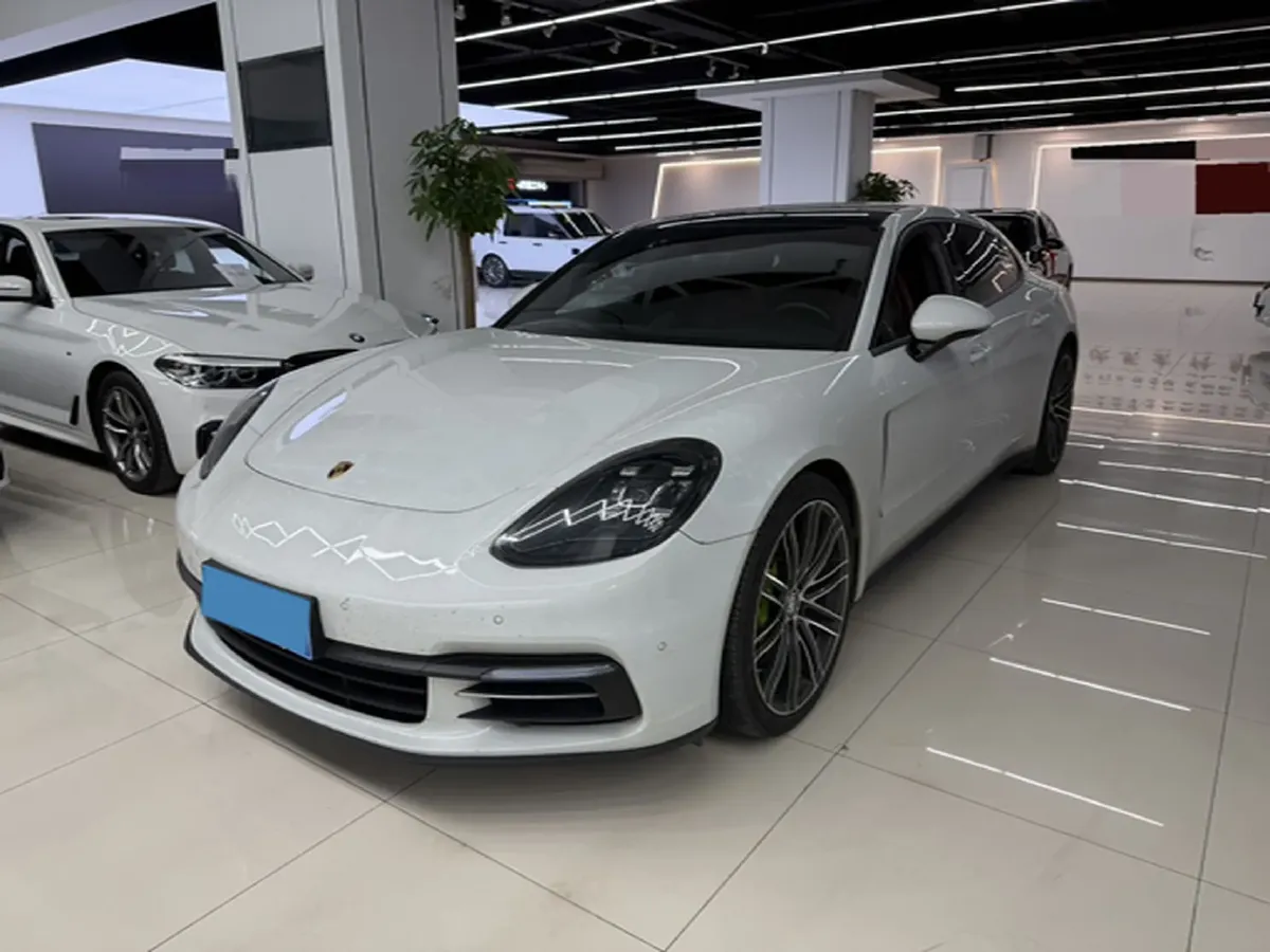 2019 Porsche Panamera 2.9T 330HP V6 8DCT,autocango,china used car exporter,china ev exporter,chinese used car exporter,chinese used ev exporter