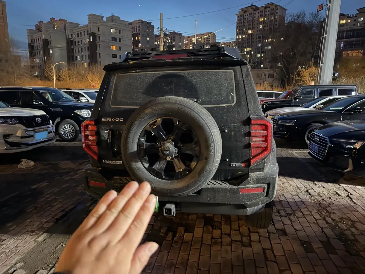 2024 Tank 400 2.0T 252HP L4 9AT PHEV 36.7/37.1KWH,autocango,china used car exporter,china ev exporter,chinese used car exporter,chinese used ev exporter