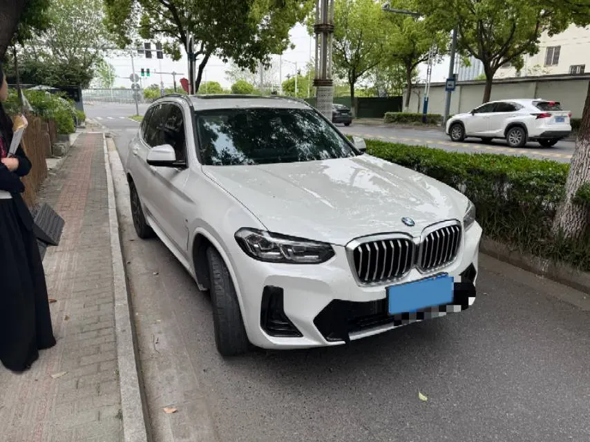 2023 BMW X3 2.0T 184HP L4 8AT,autocango,china used car exporter,china ev exporter,chinese used car exporter,chinese used ev exporter