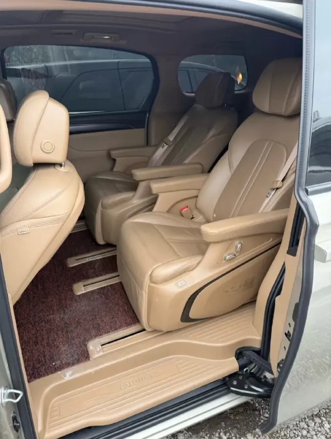 2021 Buick GL8 2.0T 237HP L4 9AT,autocango,china used car exporter,china ev exporter,chinese used car exporter,chinese used ev exporter