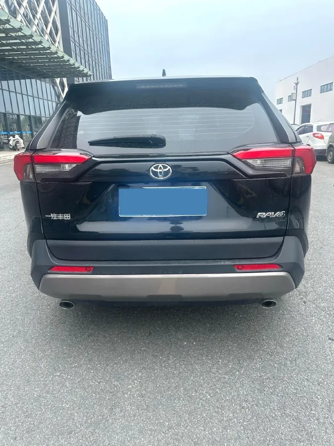 2021 Toyota RAV4 2.0L 171HP L4 CVT,autocango,china used car exporter,china ev exporter,chinese used car exporter,chinese used ev exporter