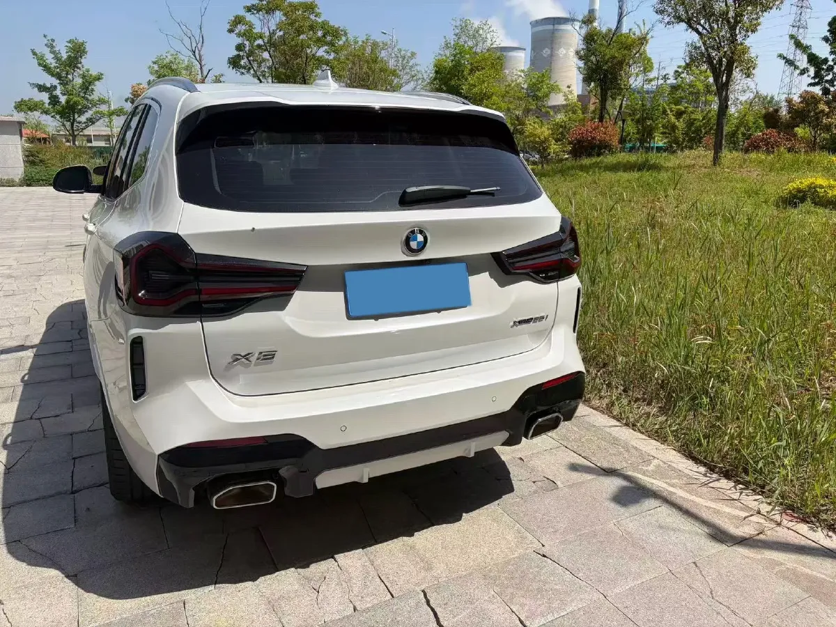 2022 BMW X3 2.0T 184HP L4 8AT,autocango,china used car exporter,china ev exporter,chinese used car exporter,chinese used ev exporter