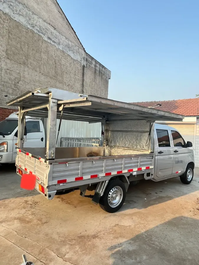 2023 WuLing RongGuang New Truck 1.5L 102HP L4 5MT,autocango,china used car exporter,china ev exporter,chinese used car exporter,chinese used ev exporter