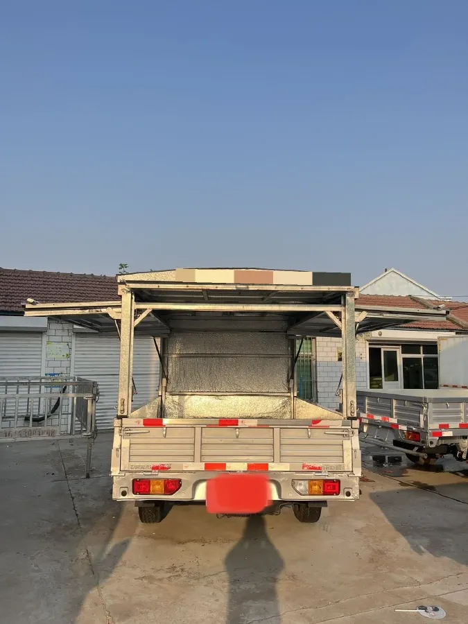 2023 WuLing RongGuang New Truck 1.5L 102HP L4 5MT,autocango,china used car exporter,china ev exporter,chinese used car exporter,chinese used ev exporter