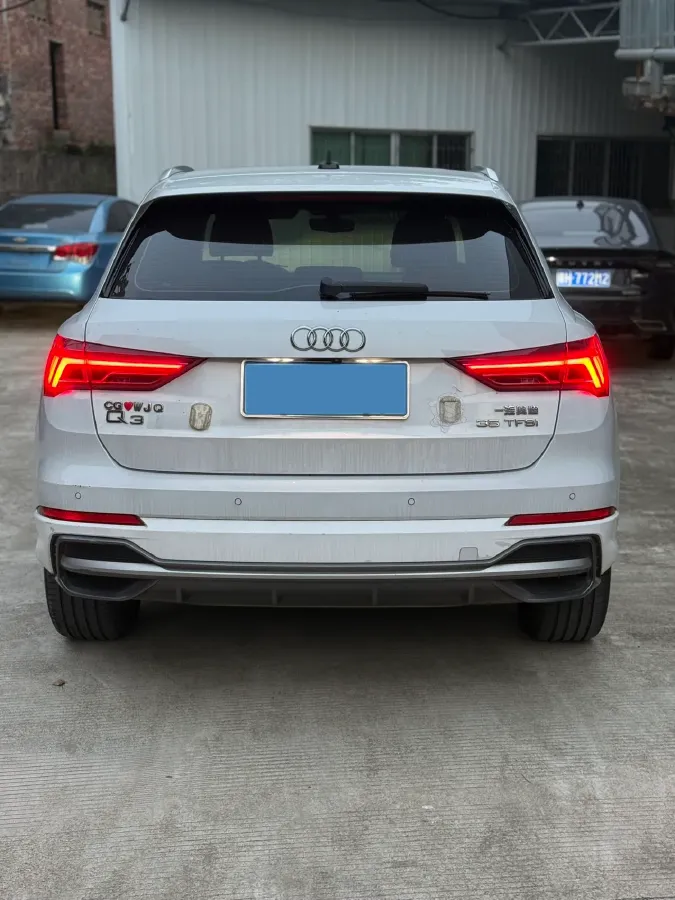 2021 Audi Q3 1.4T 150HP L4 7DCT,autocango,china used car exporter,china ev exporter,chinese used car exporter,chinese used ev exporter