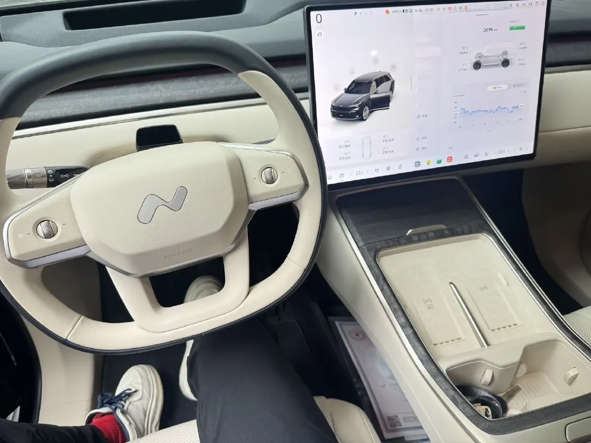 2025 ONVO L90 BEV,autocango,china used car exporter,china ev exporter,chinese used car exporter,chinese used ev exporter