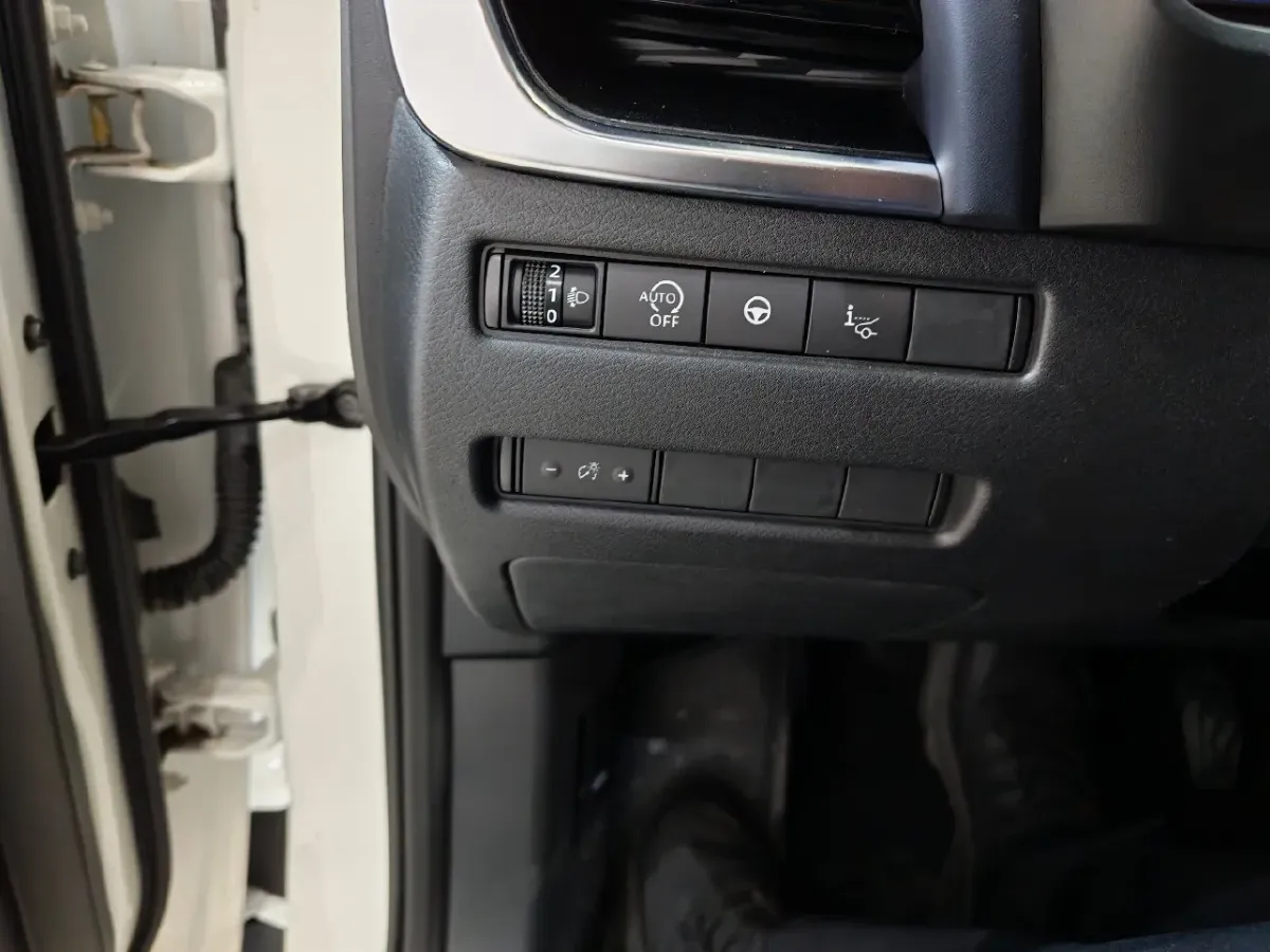 2023 Nissan Qashqai 1.3T 158HP L4 CVT,autocango,china used car exporter,china ev exporter,chinese used car exporter,chinese used ev exporter