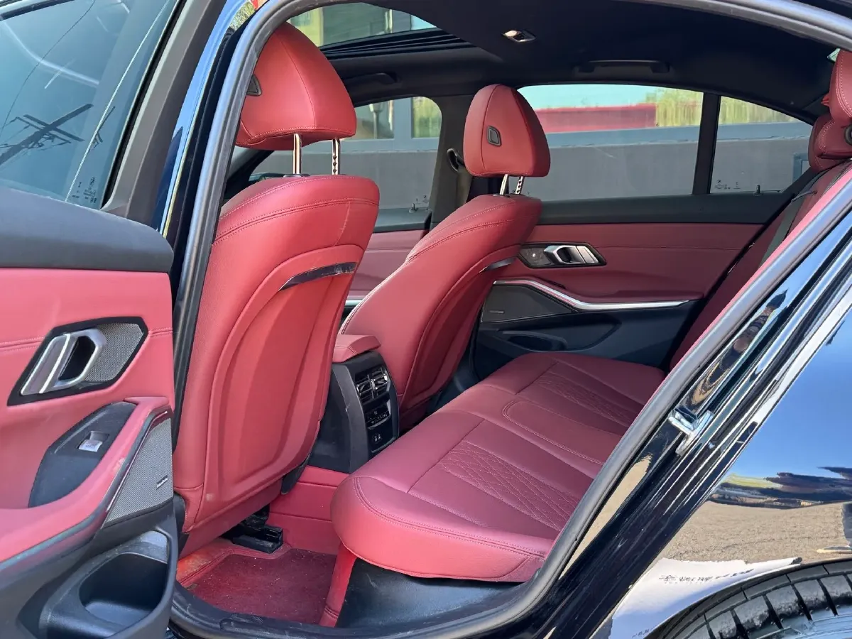 2023 BMW 3 Series 2.0T 184HP L4 8AT,autocango,china used car exporter,china ev exporter,chinese used car exporter,chinese used ev exporter