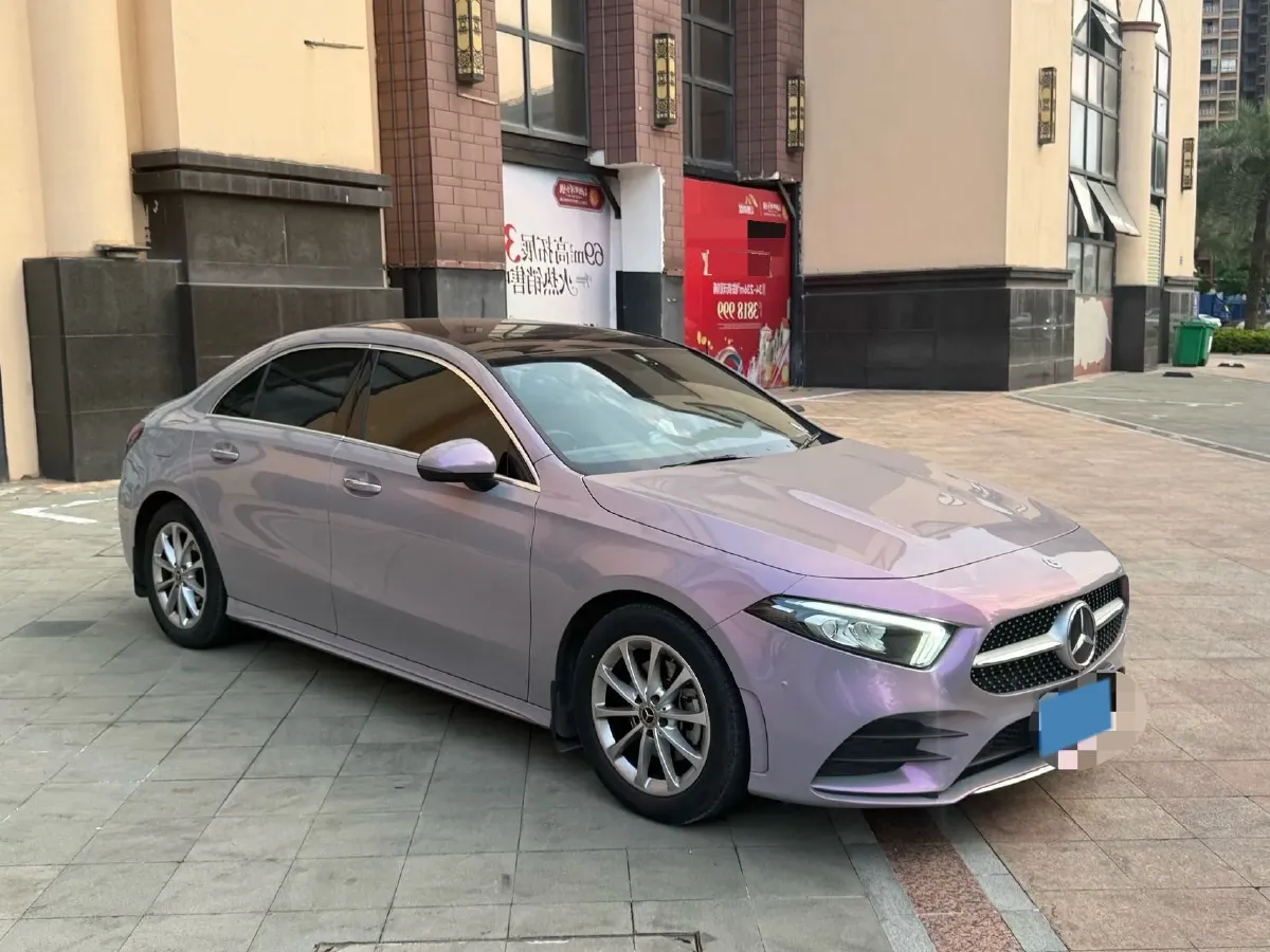 2020 Mercedes-Benz A Class 1.3T 163HP L4 7DCT,autocango,china used car exporter,china ev exporter,chinese used car exporter,chinese used ev exporter