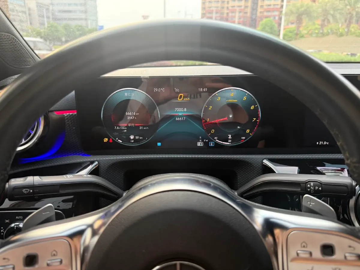 2020 Mercedes-Benz A Class 1.3T 163HP L4 7DCT,autocango,china used car exporter,china ev exporter,chinese used car exporter,chinese used ev exporter