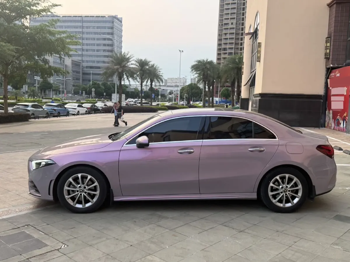 2020 Mercedes-Benz A Class 1.3T 163HP L4 7DCT,autocango,china used car exporter,china ev exporter,chinese used car exporter,chinese used ev exporter