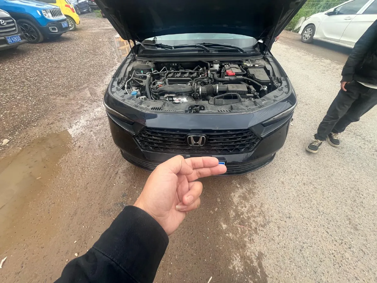 2023 Honda Accord 1.5T 192HP L4 CVT,autocango,china used car exporter,china ev exporter,chinese used car exporter,chinese used ev exporter