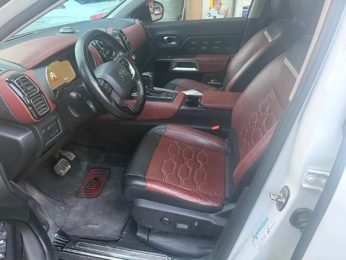 2019 Citroen C5 Aircross 1.6T 167HP L4 6AT,autocango,china used car exporter,china ev exporter,chinese used car exporter,chinese used ev exporter
