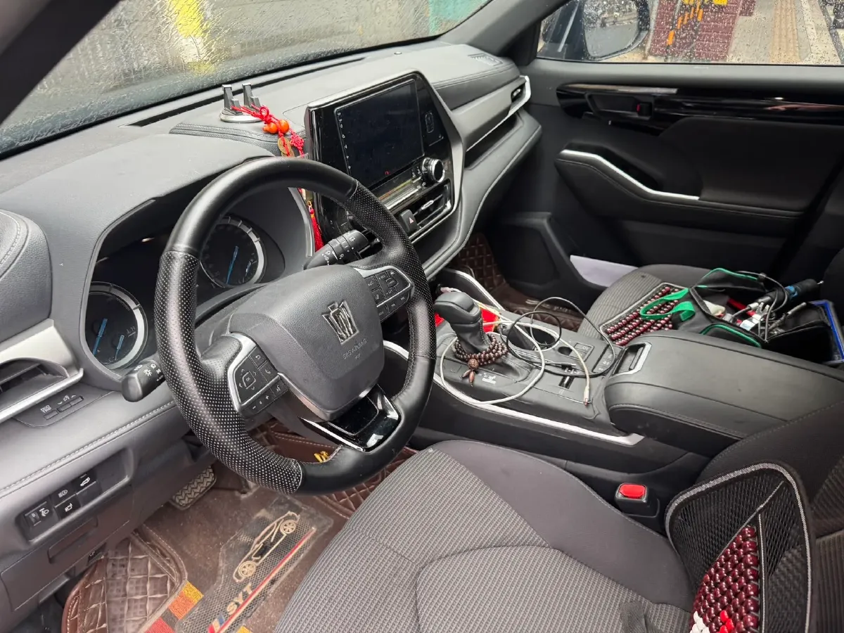 2021 Toyota Crown Kluger 2.5L 192HP L4 E-CVT Hybrid,autocango,china used car exporter,china ev exporter,chinese used car exporter,chinese used ev exporter