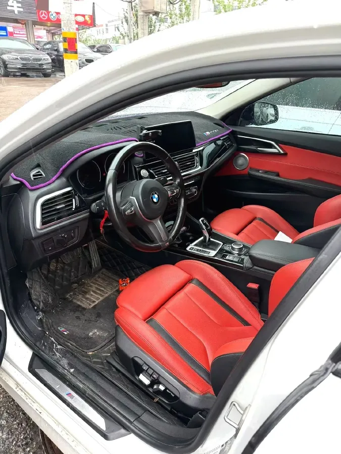 2022 BMW 1 Series 2.0T 192HP L4 7DCT,autocango,china used car exporter,china ev exporter,chinese used car exporter,chinese used ev exporter