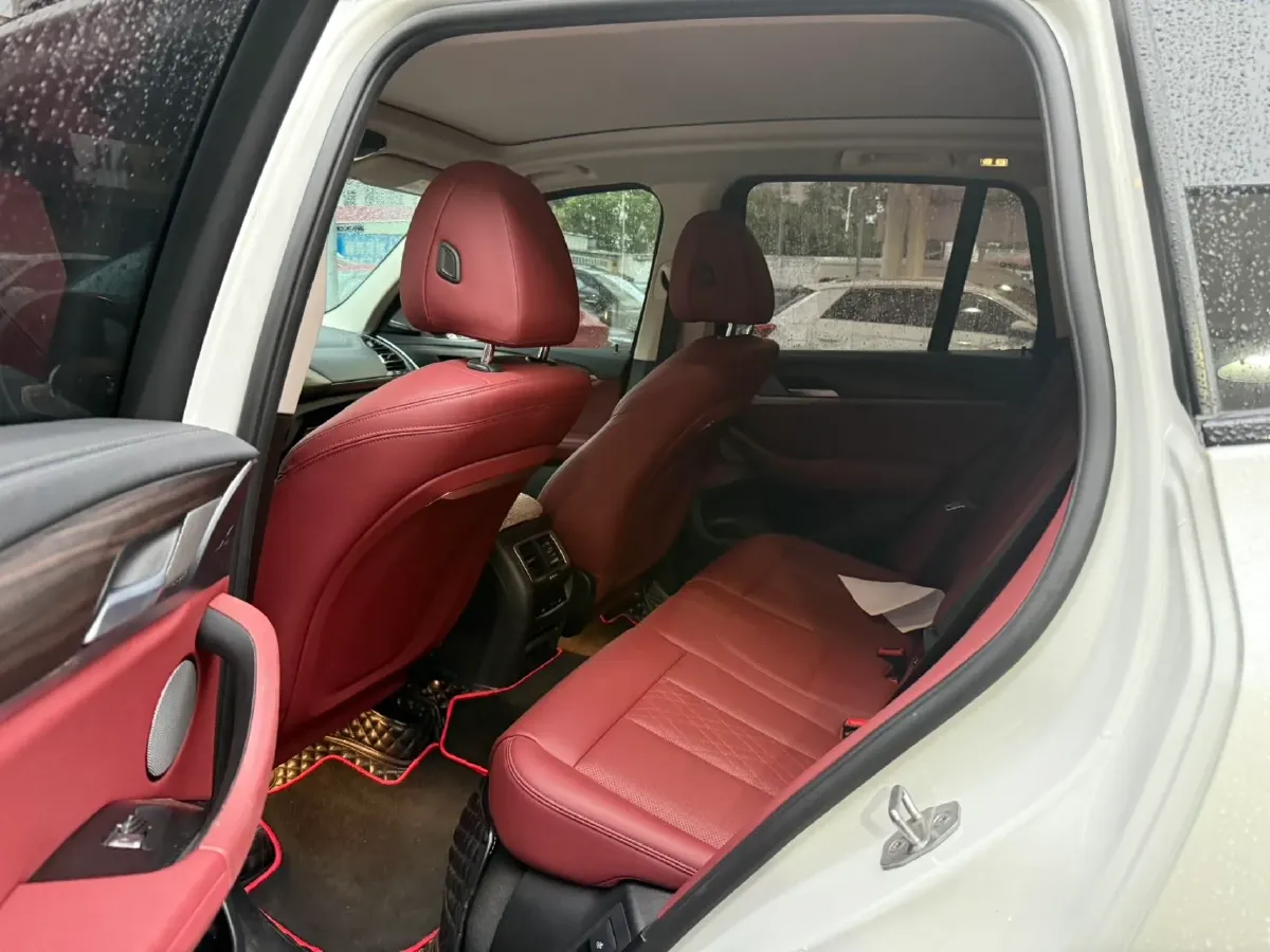 2022 BMW X3 2.0T 252HP L4 8AT,autocango,china used car exporter,china ev exporter,chinese used car exporter,chinese used ev exporter