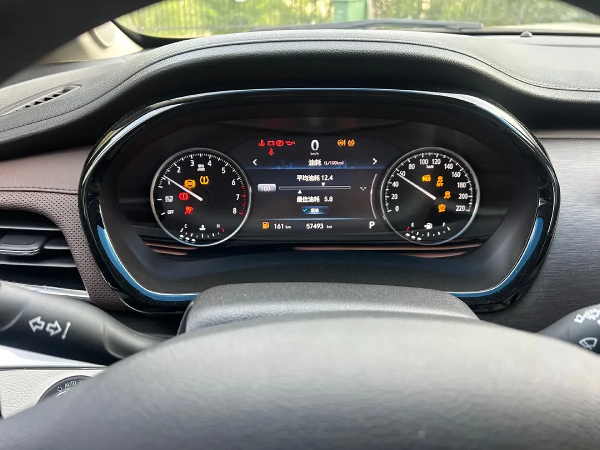 2022 Buick GL8 2.0T 237HP L4 9AT,autocango,china used car exporter,china ev exporter,chinese used car exporter,chinese used ev exporter