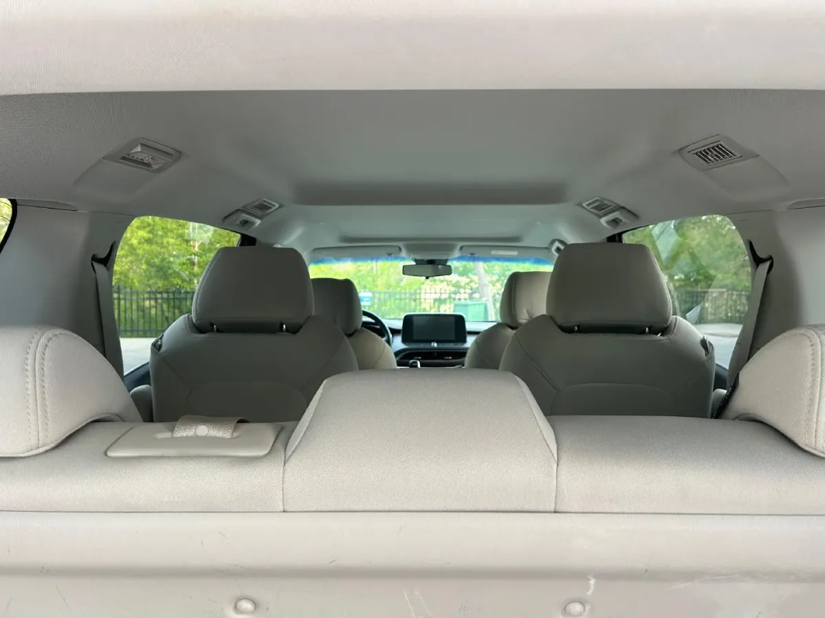 2022 Buick GL8 2.0T 237HP L4 9AT,autocango,china used car exporter,china ev exporter,chinese used car exporter,chinese used ev exporter