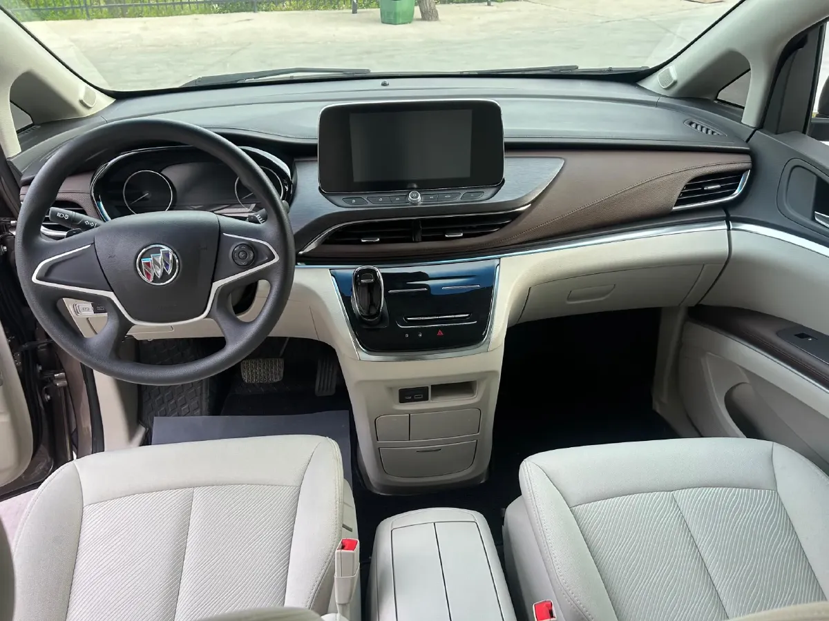 2022 Buick GL8 2.0T 237HP L4 9AT,autocango,china used car exporter,china ev exporter,chinese used car exporter,chinese used ev exporter