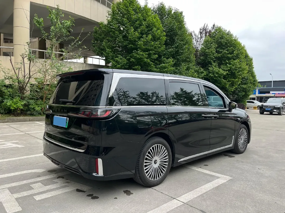 2027 Chery Tiggo 9 2.0T 261HP L4 8AT,autocango,china used car exporter,china ev exporter,chinese used car exporter,chinese used ev exporter